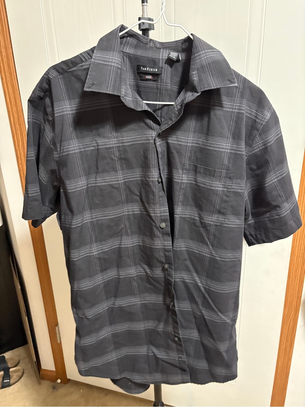 Van Heusen Short-Sleeve Black and Gray Plaid Button-Down Shirt